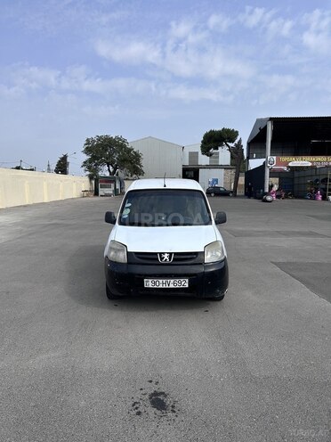 Peugeot Partner 2005, 332,568 km - 1.4 l - Bakı