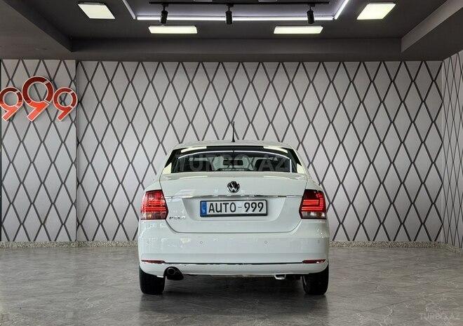 Volkswagen Polo 2018, 52,500 km - 1.6 л - Bakı