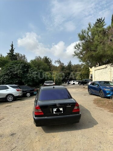Mercedes C 230 2000, 420,000 km - 2.3 л - Bakı