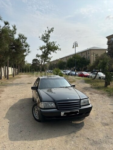 Mercedes C 230 2000, 420,000 km - 2.3 л - Bakı