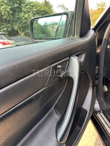 Mercedes C 230 2000, 420,000 km - 2.3 л - Bakı
