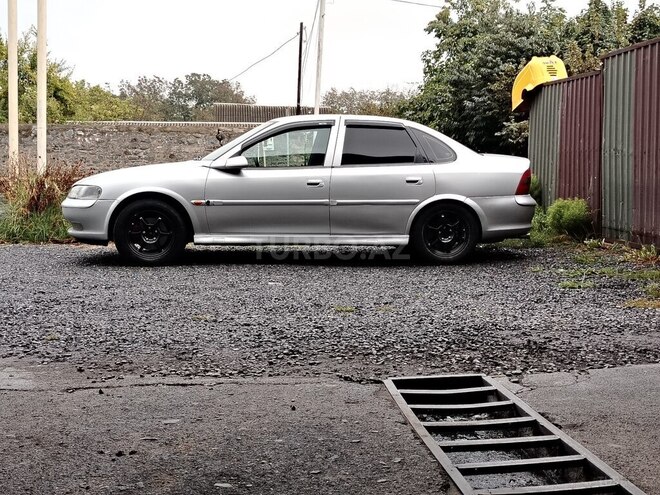 Opel Vectra 1999, 386,452 km - 2.0 l - Zaqatala