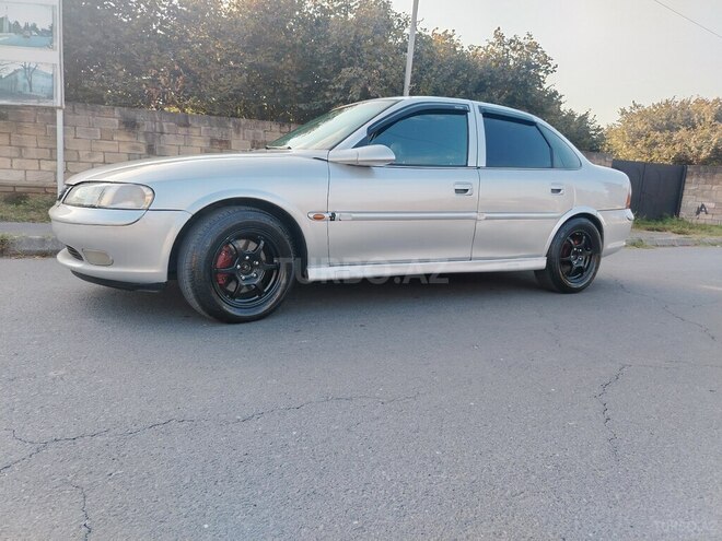 Opel Vectra 1999, 386,452 km - 2.0 l - Zaqatala