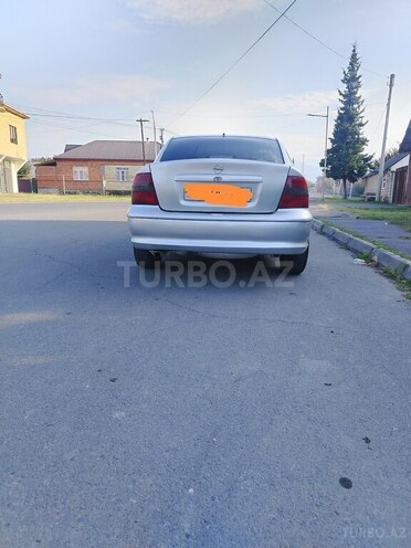Opel Vectra 1999, 386,452 km - 2.0 l - Zaqatala