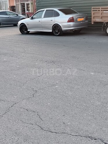 Opel Vectra 1999, 386,452 km - 2.0 l - Zaqatala