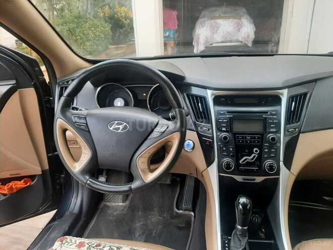 Hyundai Sonata 2012, 181,936 km - 2.4 l - Salyan