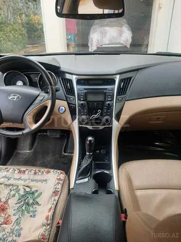 Hyundai Sonata 2012, 181,936 km - 2.4 l - Salyan
