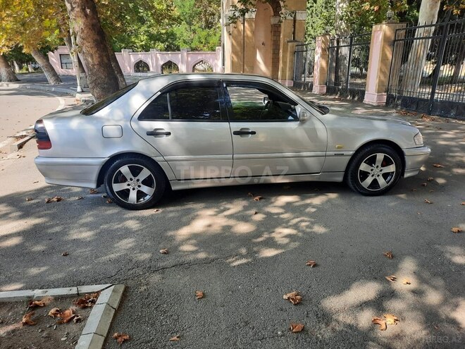 Mercedes C 200 1999, 326,000 km - 2.0 l - Mingəçevir