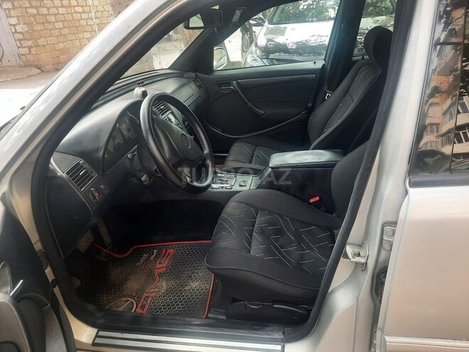 Mercedes C 200 1999, 326,000 km - 2.0 l - Mingəçevir
