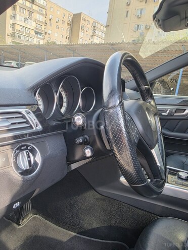 Mercedes E 250 2013, 185,400 km - 2.1 л - Bakı