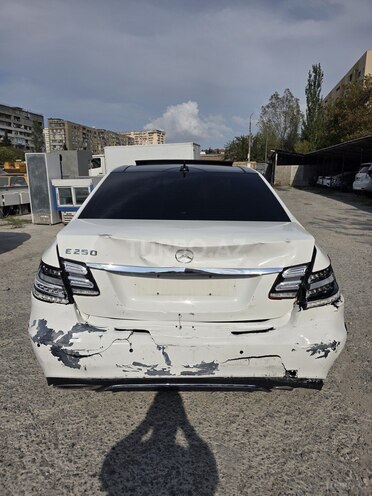 Mercedes E 250 2013, 185,400 km - 2.1 л - Bakı