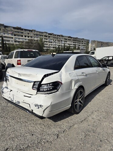 Mercedes E 250 2013, 185,400 km - 2.1 л - Bakı