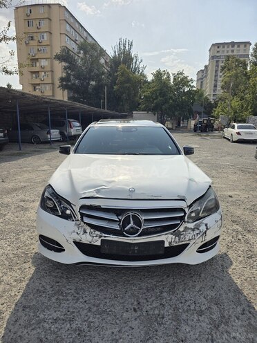 Mercedes E 250 2013, 185,400 km - 2.1 л - Bakı