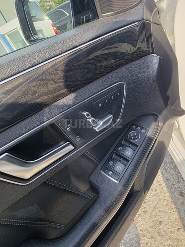 Mercedes E 250 2013, 185,400 km - 2.1 л - Bakı