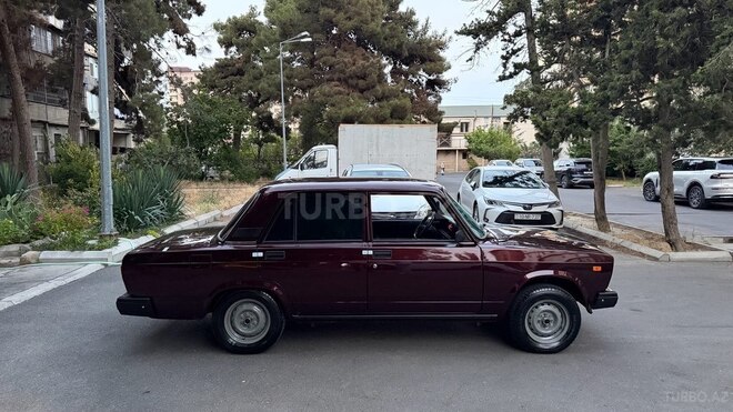 LADA (VAZ) 2107 2011, 65,300 km - 1.6 l - Bakı
