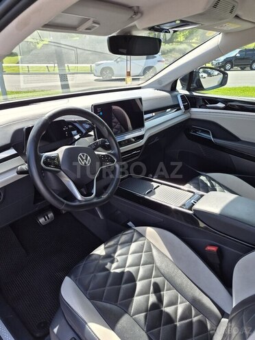 Volkswagen ID.6 Crozz 2022, 70,000 km - 0.0 l - Bakı