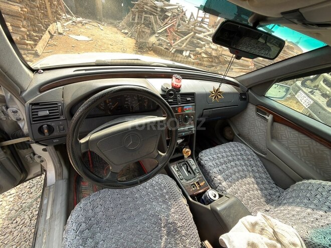 Mercedes C 220 1995, 500,000 km - 2.2 l - Bakı