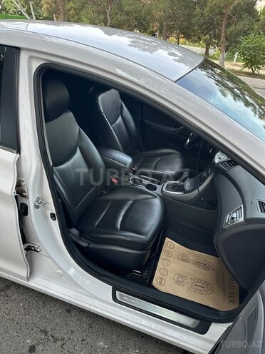 Hyundai Avante 2014, 230,970 km - 1.6 l - Bakı