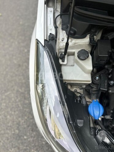 Hyundai Avante 2014, 230,970 km - 1.6 l - Bakı