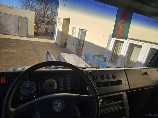 Mercedes Vario 2002, 255,000 km - 4.3 l - Füzuli