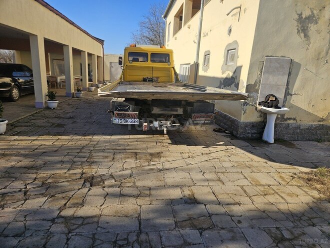 Mercedes Vario 2002, 255,000 km - 4.3 l - Füzuli