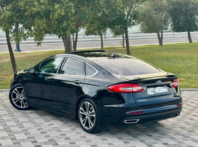 Ford Fusion (North America) 2019, 117,000 km - 2.0 l - Bakı