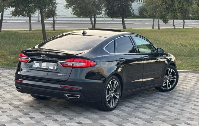Ford Fusion (North America) 2019, 117,000 km - 2.0 l - Bakı