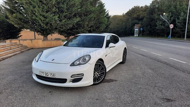 Porsche Panamera 2012, 220,000 km - 3.6 l - Qusar
