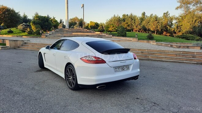 Porsche Panamera 2012, 220,000 km - 3.6 l - Qusar