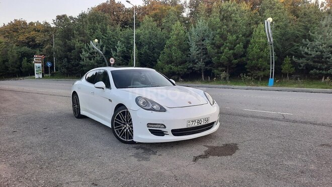 Porsche Panamera 2012, 220,000 km - 3.6 l - Qusar