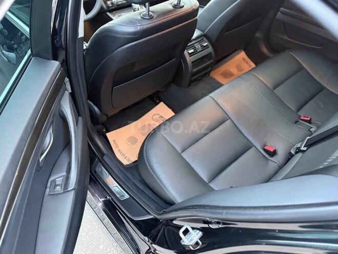 BMW 528 2014, 122,500 km - 2.0 l - Gəncə