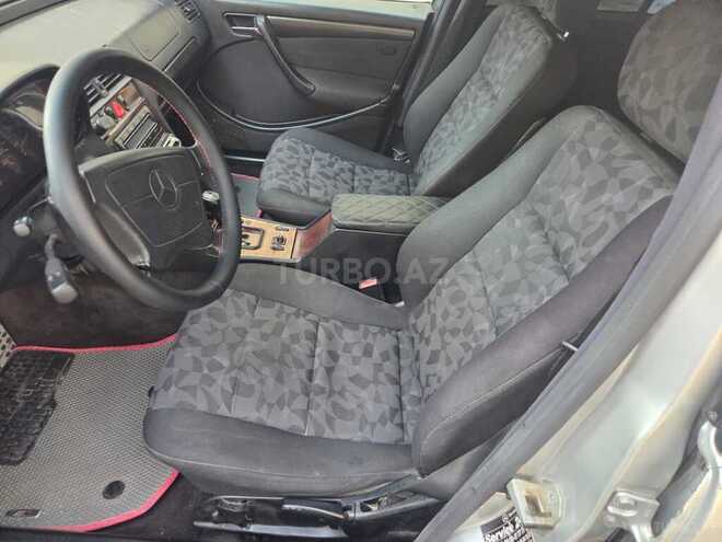 Mercedes C 220 1999, 385,000 km - 2.2 l - Bakı