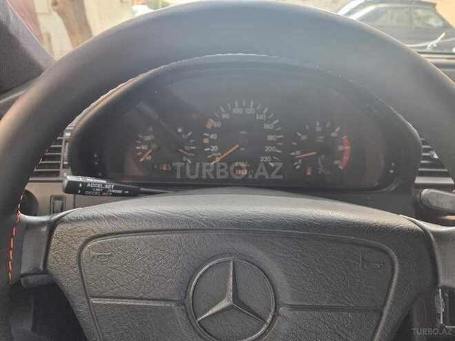 Mercedes C 220 1999, 385,000 km - 2.2 l - Bakı