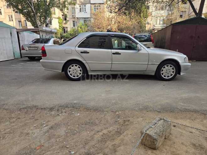 Mercedes C 220 1999, 385,000 km - 2.2 l - Bakı