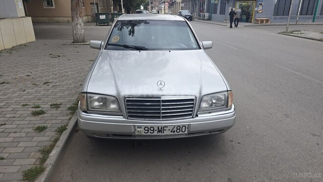 Mercedes C 220 1994, 552,000 km - 2.2 л - Quba