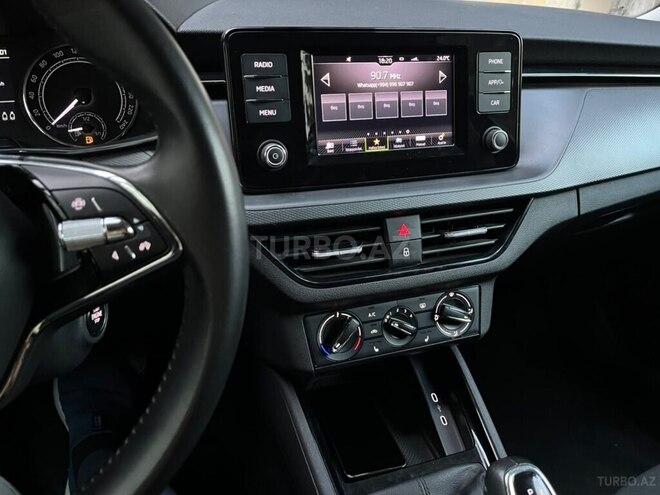 Skoda Kamiq 2023, 67,000 km - 1.6 л - Bakı