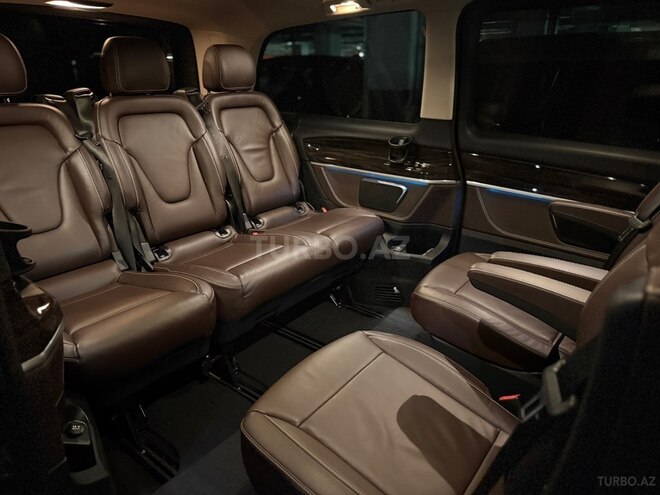 Mercedes V 250 2018, 89,900 km - 2.1 l - Bakı