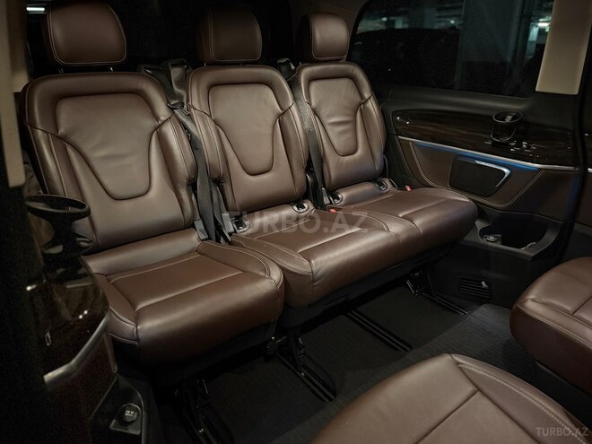 Mercedes V 250 2018, 89,900 km - 2.1 l - Bakı
