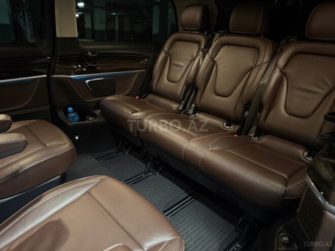 Mercedes V 250 2018, 89,900 km - 2.1 l - Bakı