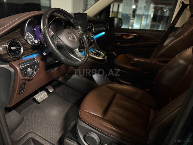 Mercedes V 250 2018, 89,900 km - 2.1 l - Bakı