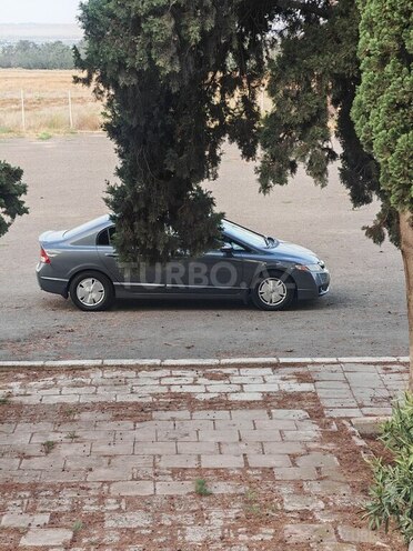Honda Civic 2010, 504,000 km - 1.3 l - Naftalan