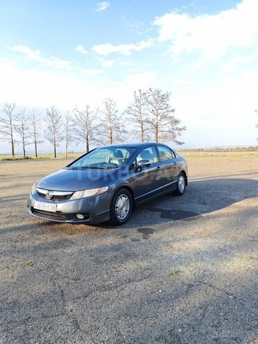 Honda Civic 2010, 504,000 km - 1.3 l - Naftalan