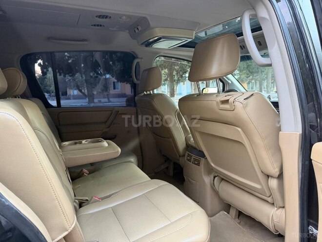 Nissan Armada 2006, 247,500 km - 5.6 l - Bakı