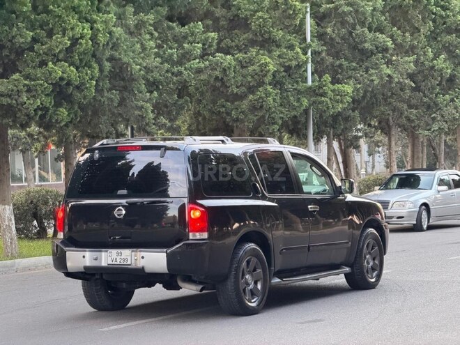 Nissan Armada 2006, 247,500 km - 5.6 l - Bakı