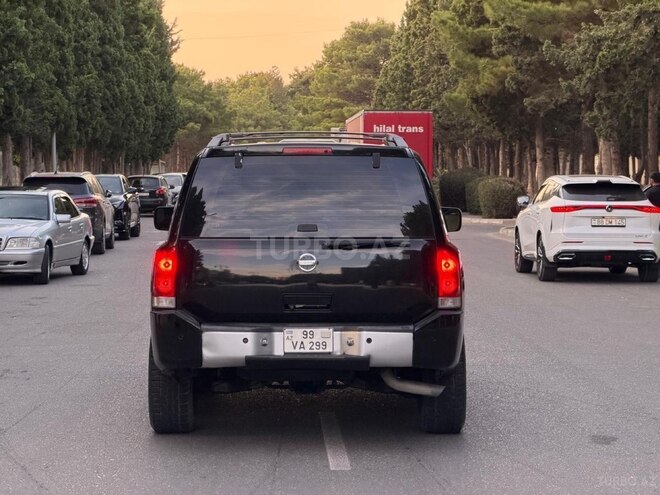 Nissan Armada 2006, 247,500 km - 5.6 l - Bakı