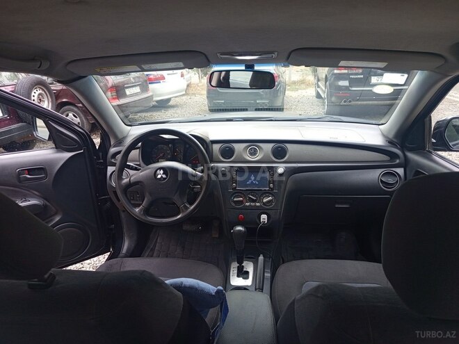 Mitsubishi Outlander 2002, 327,745 km - 2.4 l - Sumqayıt