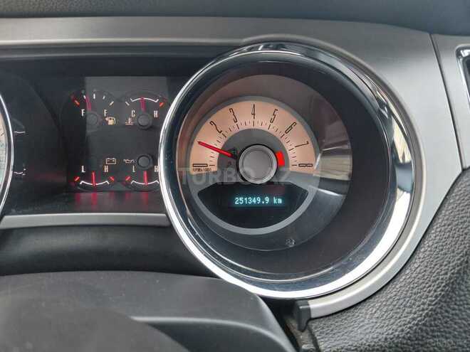Ford Mustang 2010, 251,000 km - 3.7 l - Bakı