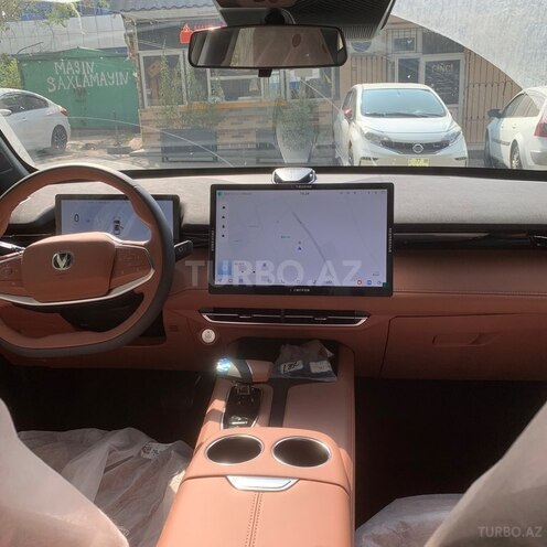 Changan  2025, 10 km - 1.5 l - Bakı