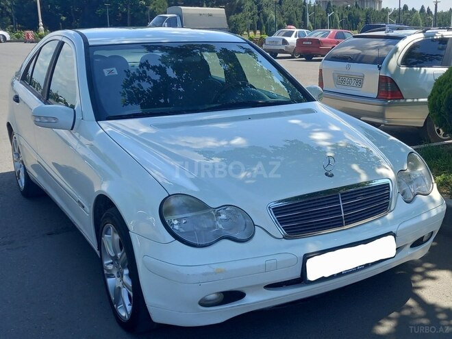 Mercedes C 200 2001, 160,000 km - 2.0 л - Gəncə