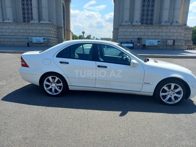 Mercedes C 200 2001, 160,000 km - 2.0 л - Gəncə